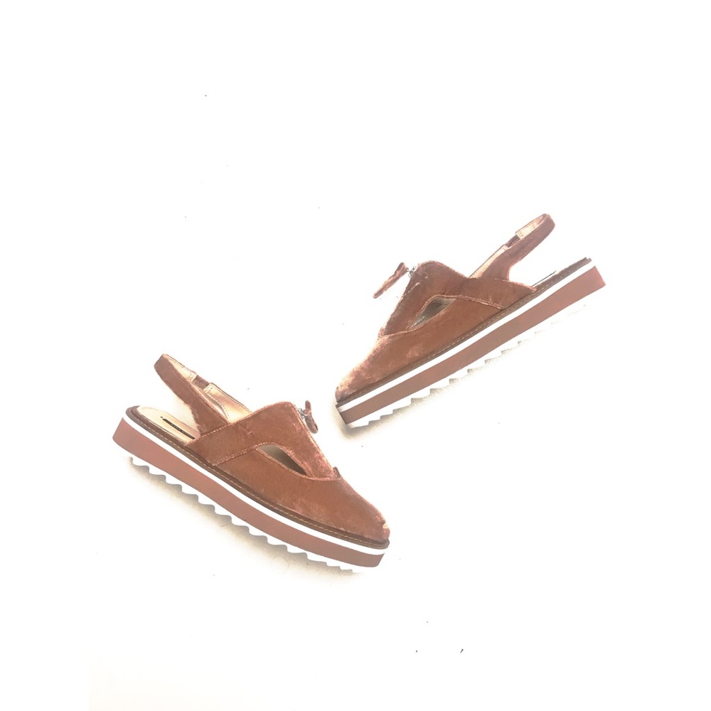 ZARA velvet slingback loafers